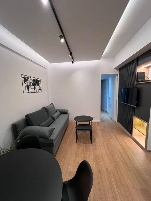 Departamento moderno zona Alto Palermo