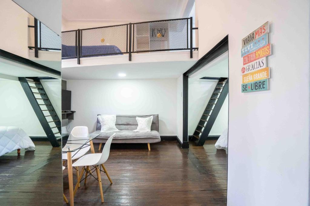 FRIENDS BUENOS AIRES- CAPITAL photo 2