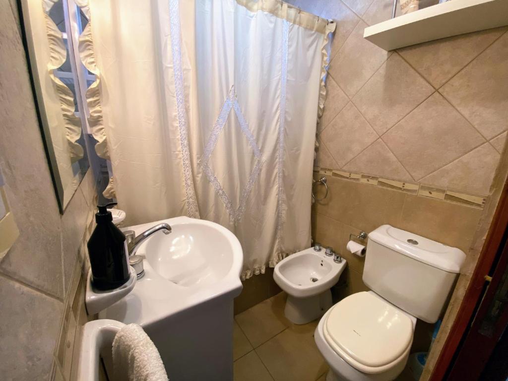 Postales de Rosario Amplio depto a metros del Rio photo 3