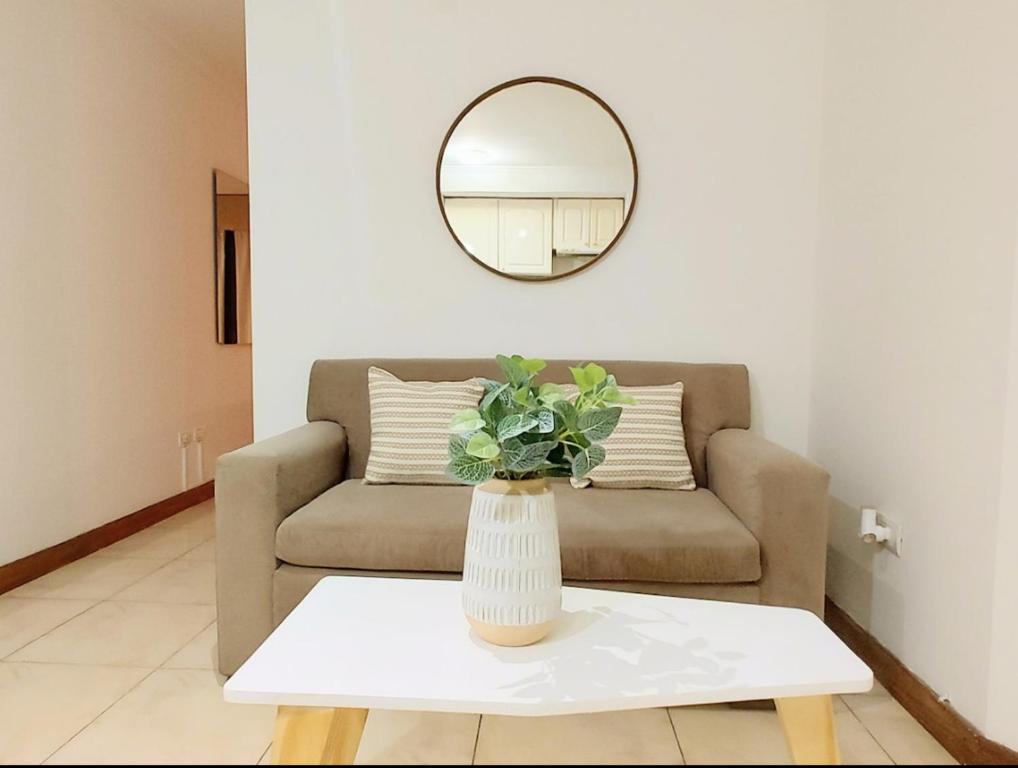 Colón Apart 5 — photo 1