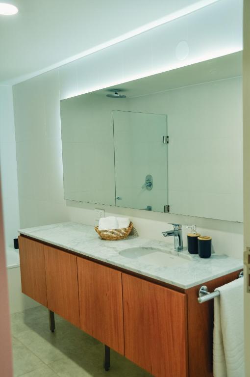 BT Homes - Amplios & Nuevos en Palacio Paz photo 3