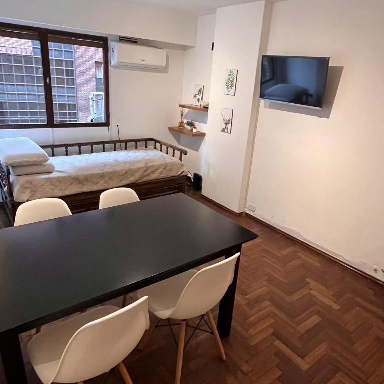 Eugenio Garzón 448 — photo 1