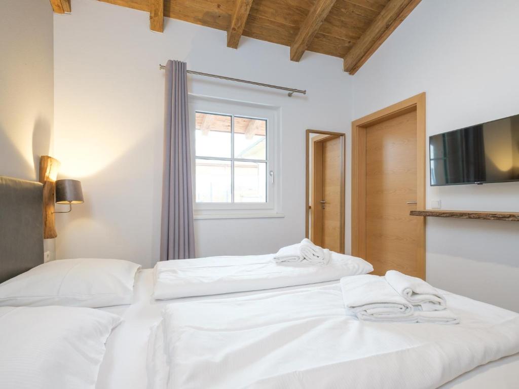 Luxury Tauern Suite Walchen Kaprun 8 photo 2