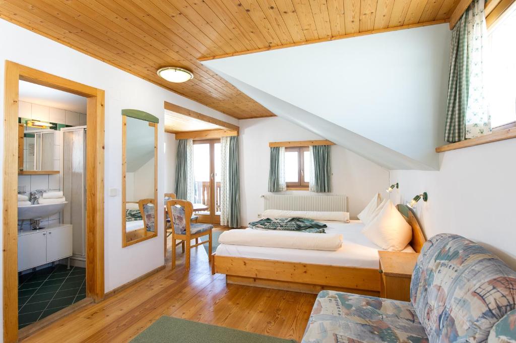 Sattleggers Alpenhof & Feriensternwarte photo 2