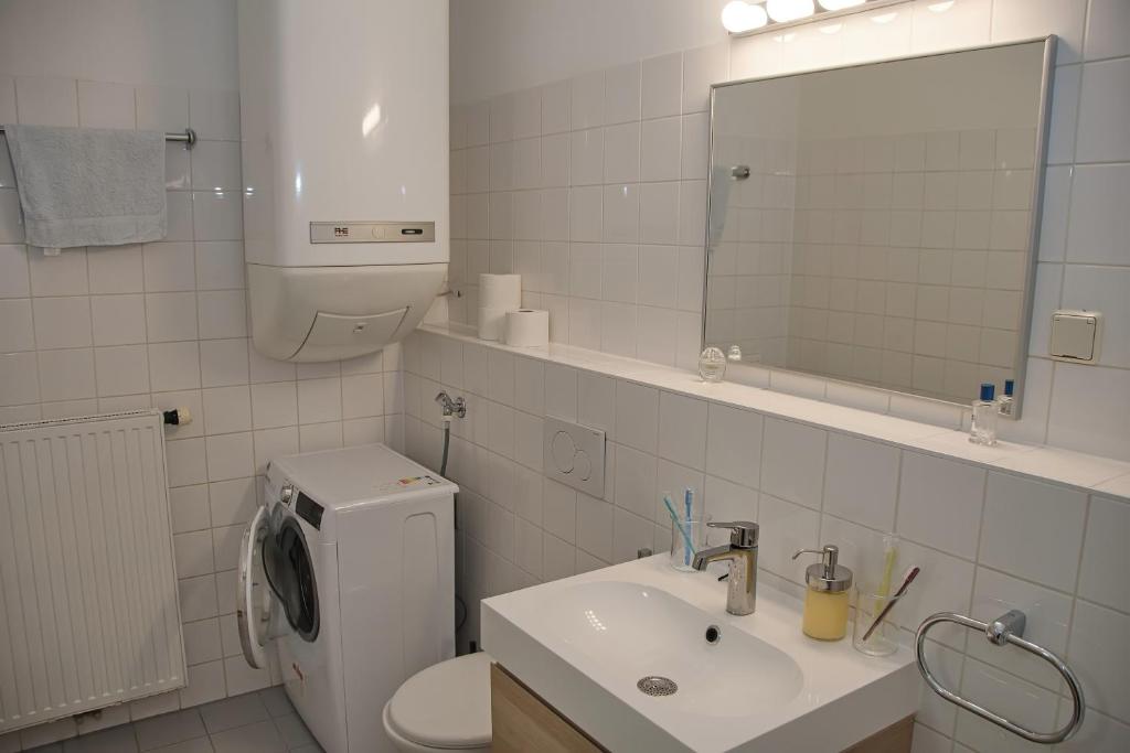 White Lotus Apartment photo 3