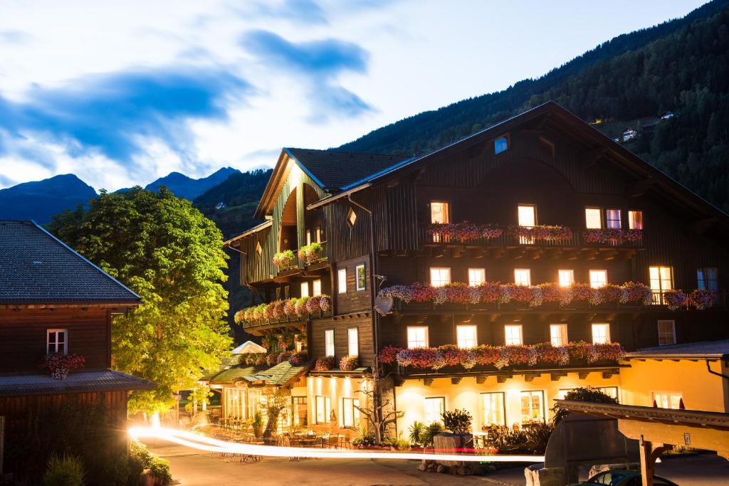 Hotel Mölltalerhof — photo 1