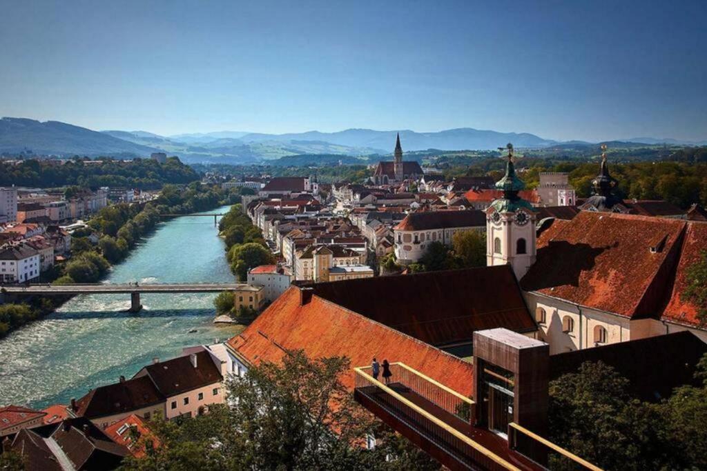 Steyr Old Town Loft - A charming 3 Bedroom Oasis photo 3