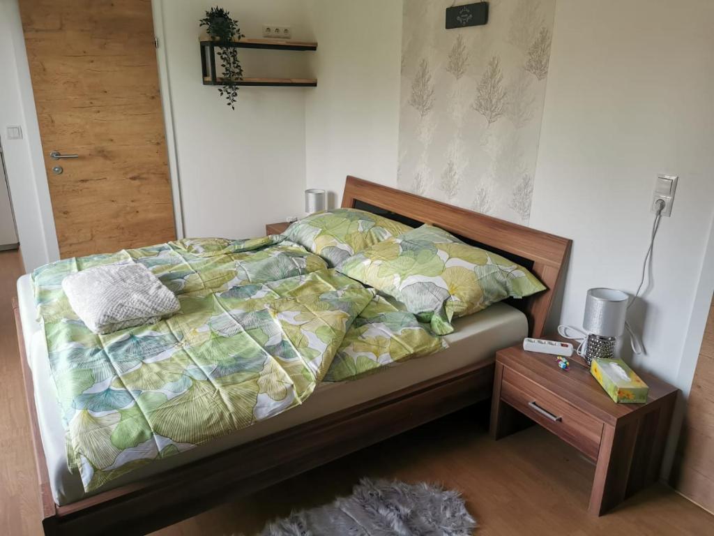 HomeW4 - Tiny Apartment photo 2