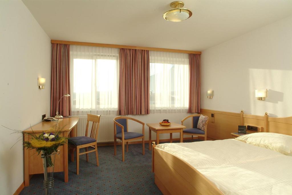 Airporthotel Salzburg - Hotel am Salzburg Airport photo 2