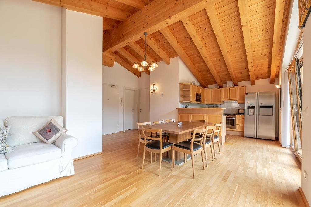 SEVENTEEN Schmittental by All in One Apartments photo 2