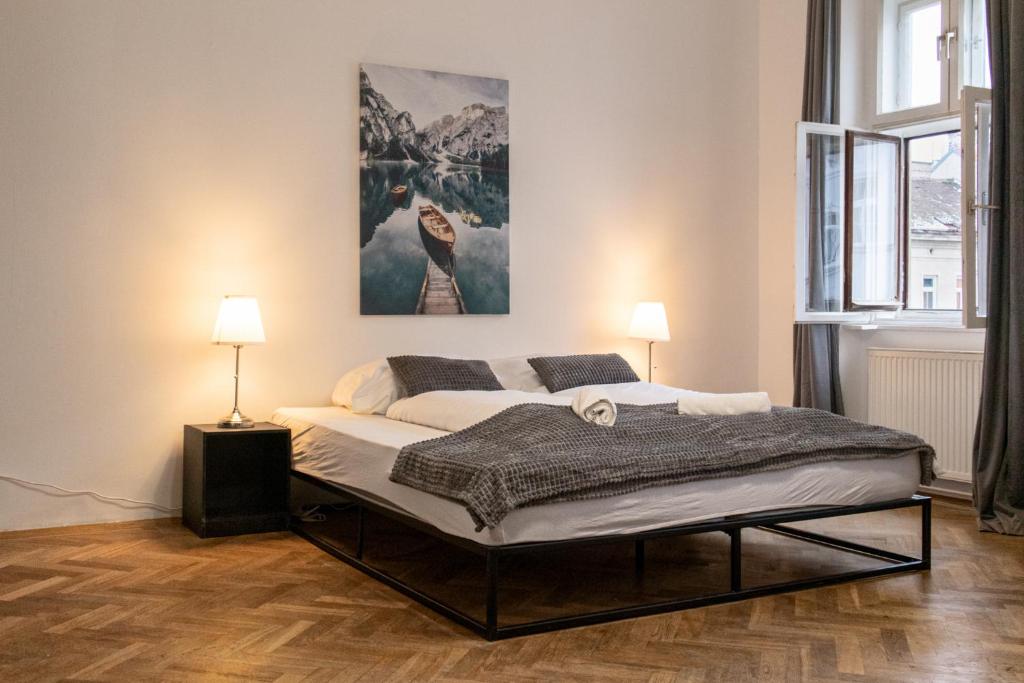 Cozy 2BR Apartment - Near Wiener Stadthalle — photo 1
