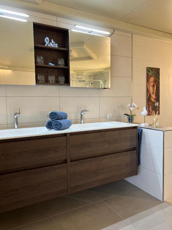 Traumhaft große Ferienwohnung nähe Attersee photo 2