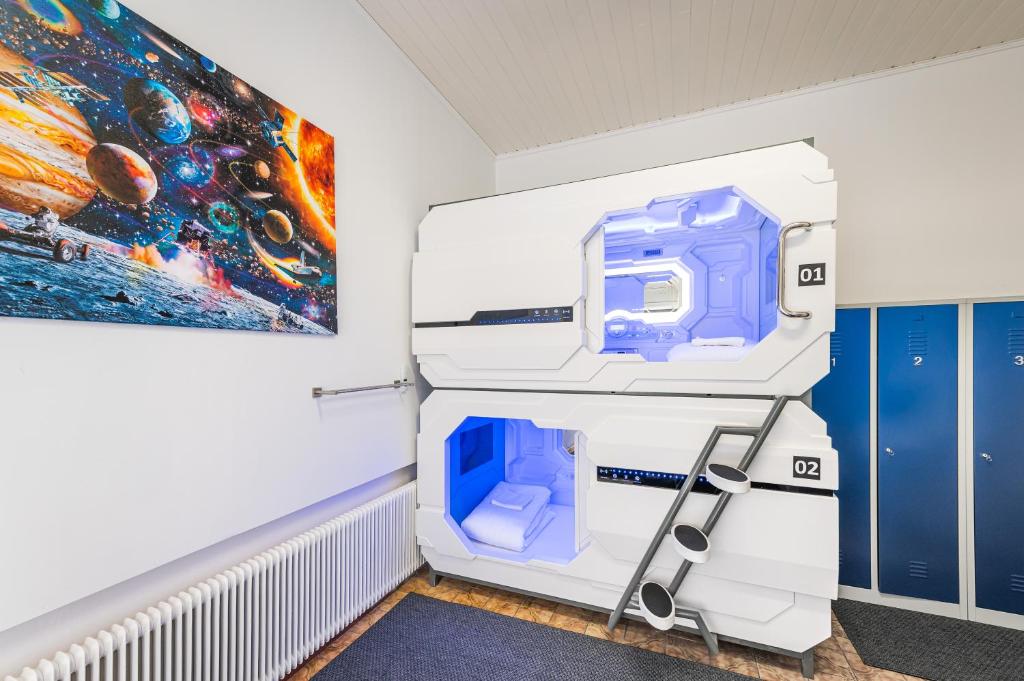 Space Home Apartment - Central Station # Hauptbahnhof — photo 1