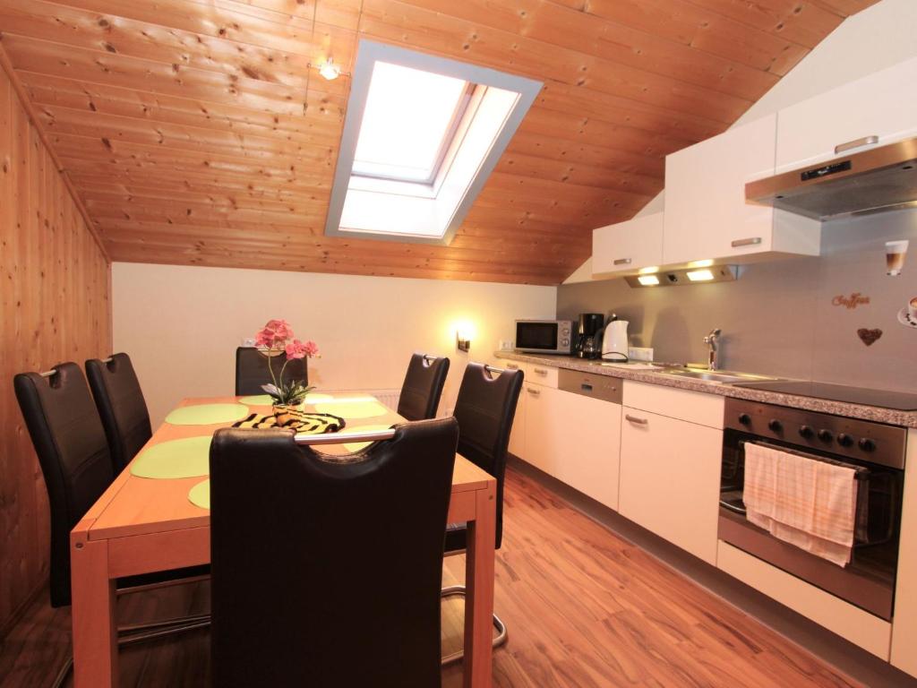 Apartment Heidi-3 by Interhome photo 3
