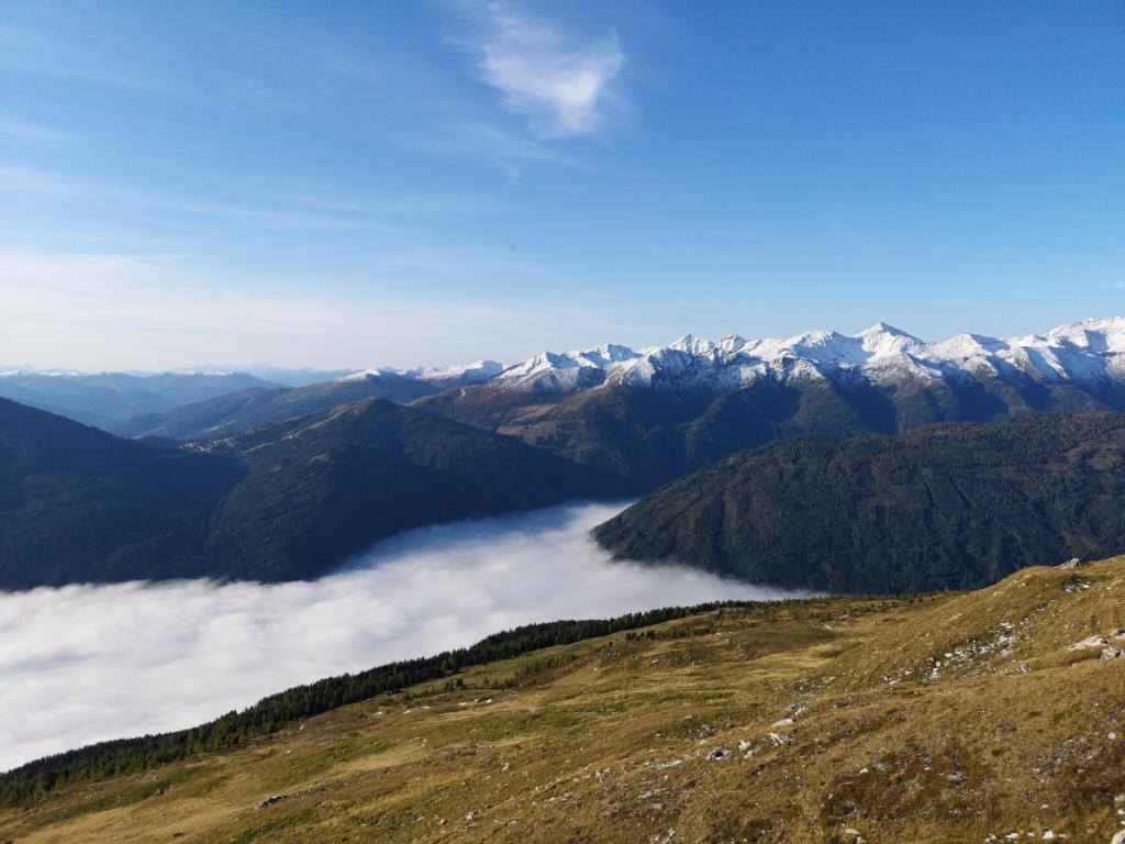 Sunnyside Mountain Chalet photo 3