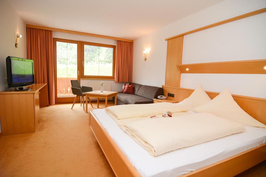 Die Sabine & dein Hotel in Galtür photo 2