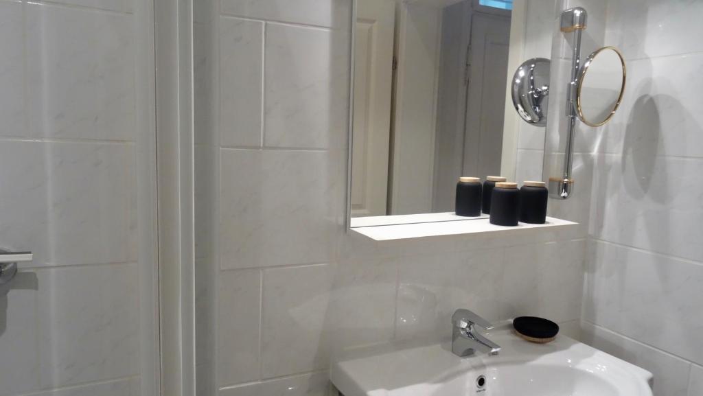 Sonnberg Apartments photo 3