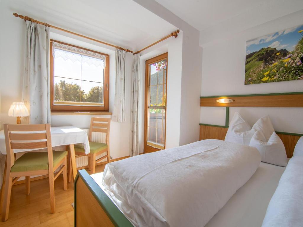 Schleicherhof II photo 2