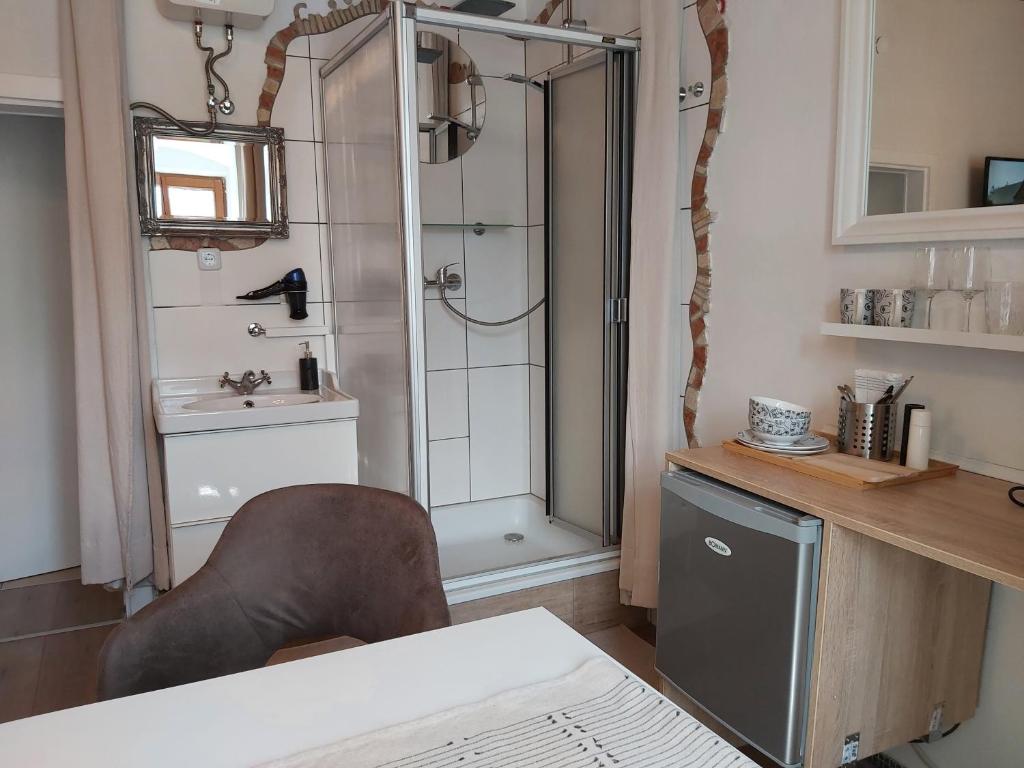 Zimmer Donaustrand photo 3