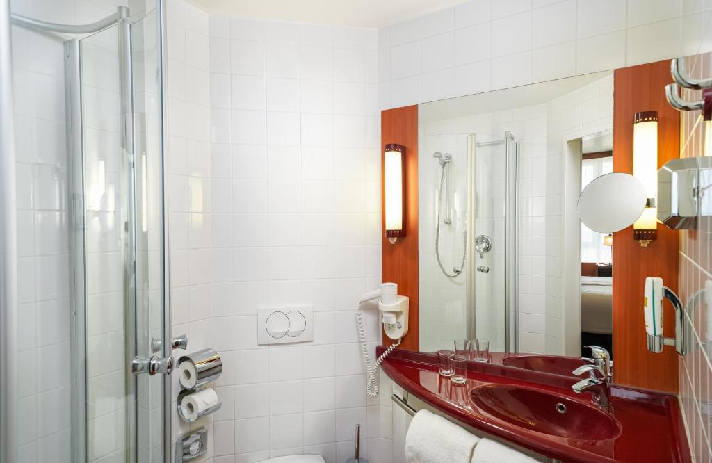 Leonardo Hotel Salzburg City Center photo 3
