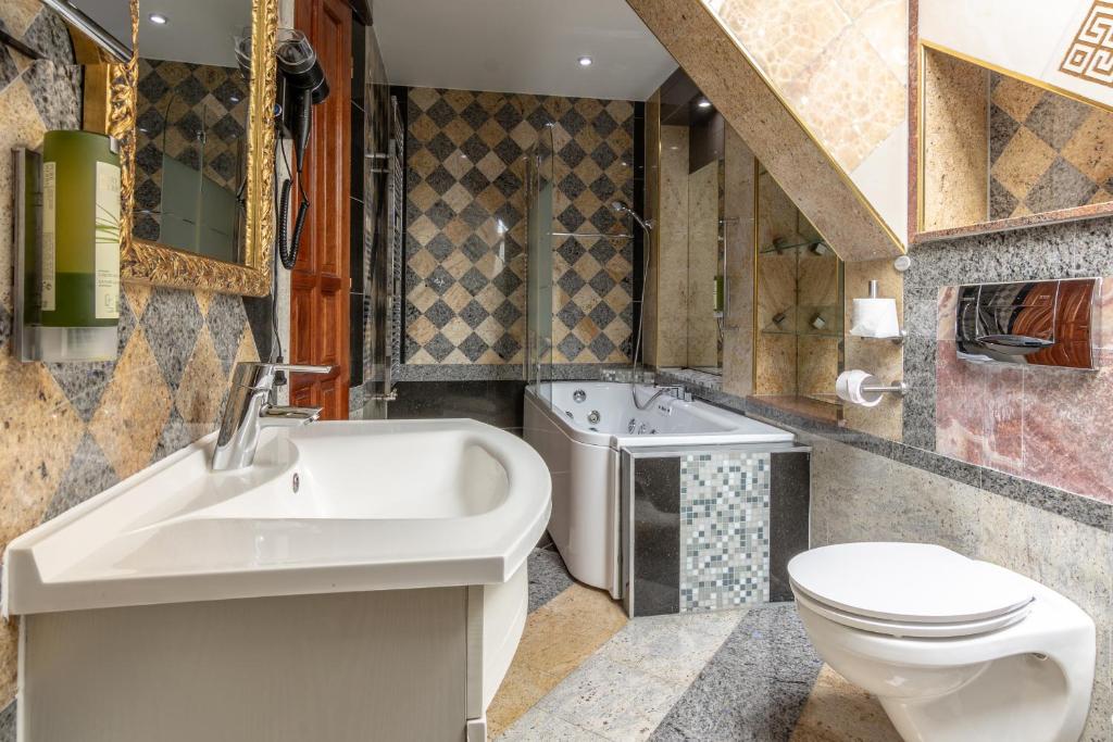 Hotel Strasser photo 3