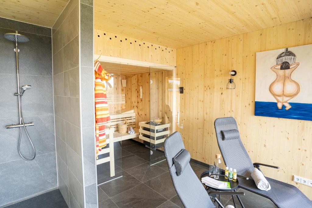 Holzhaus "Zum Schwarz'n" photo 2