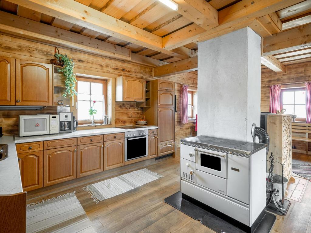 Chalet Steiners Blockhütte by Interhome photo 2