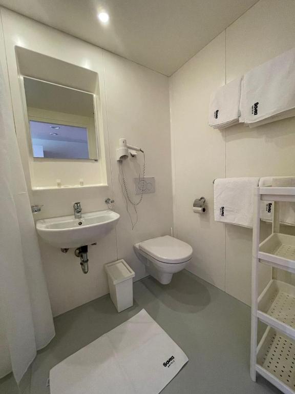 SOVEA Hotel - Braunau photo 3