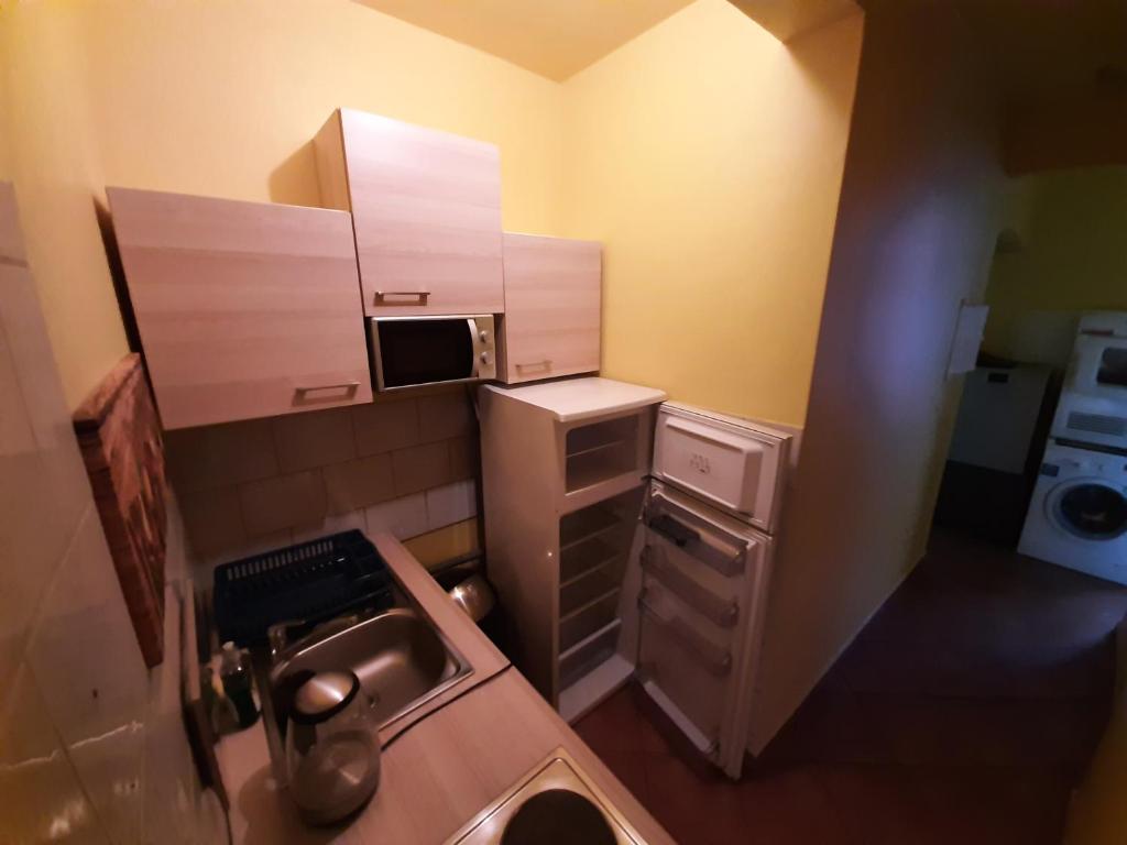 Monterooms Vienna Schönbrunn 10 minutes to downtown photo 3