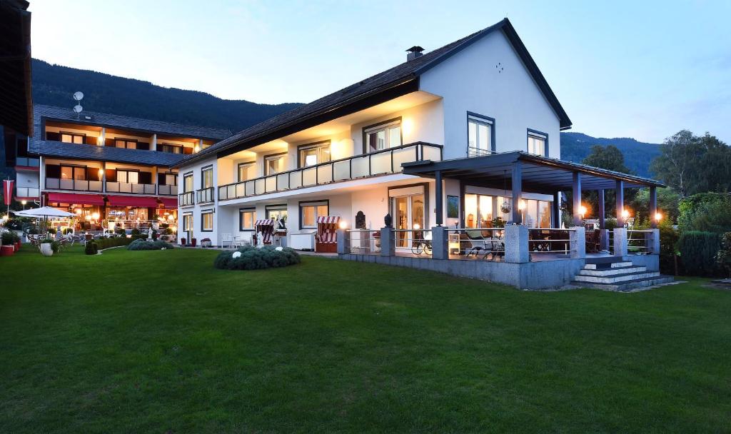 Seehaus "Kärnten Inn" mit direktem Seezugang und E-Ladestation — photo 1