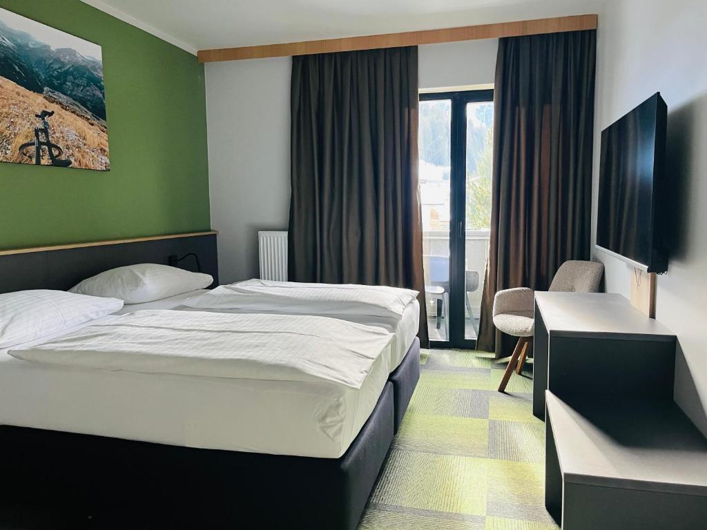 Hotel Simader photo 2