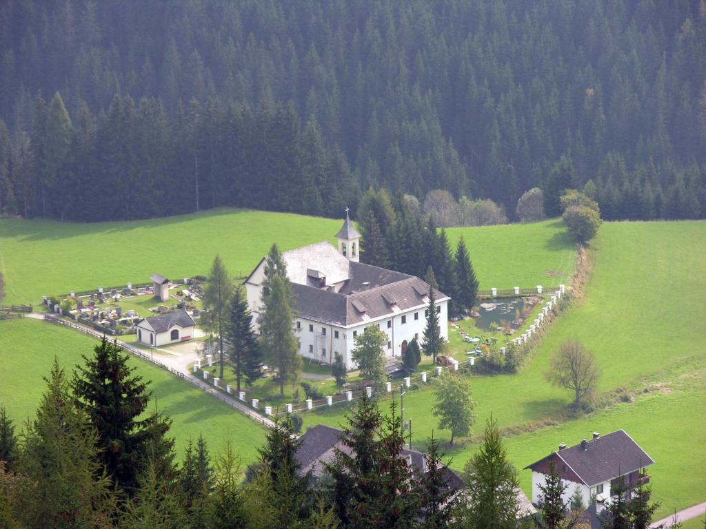 Schloss Berg Klösterle photo 2