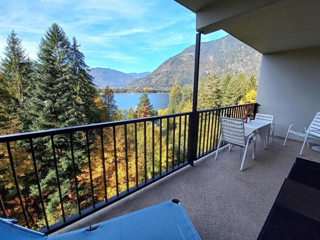 LB3 Seeblick Appartement Haus Landskron mit direktem Seezugnag am Ossiachersee — photo 1