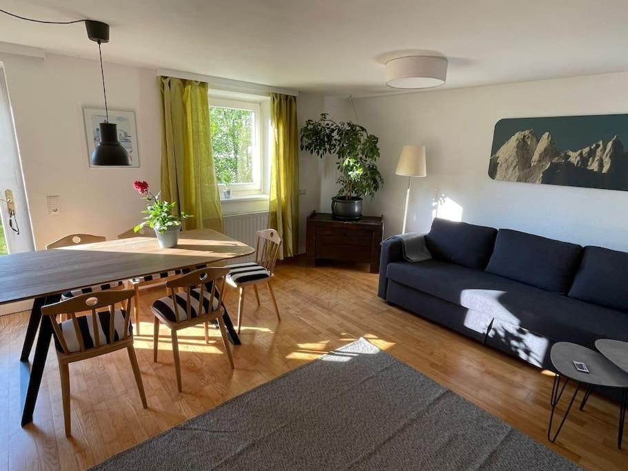 Zentrales Apartment mit Terrasse — photo 1