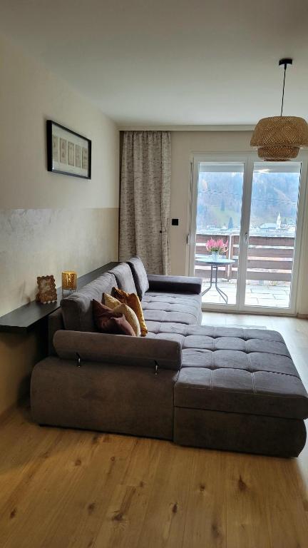 Sunrise Apartment photo 2