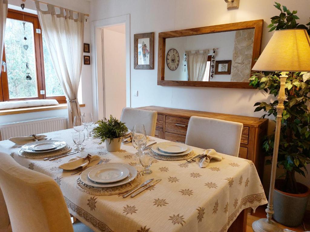 ROSIE design - charming apartment near ski slopes — photo 1