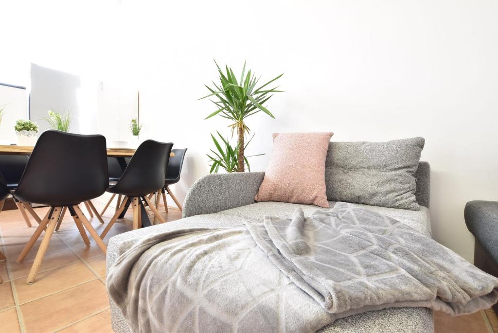 Riesiges zentrales Apartment mit Parkplatz photo 2