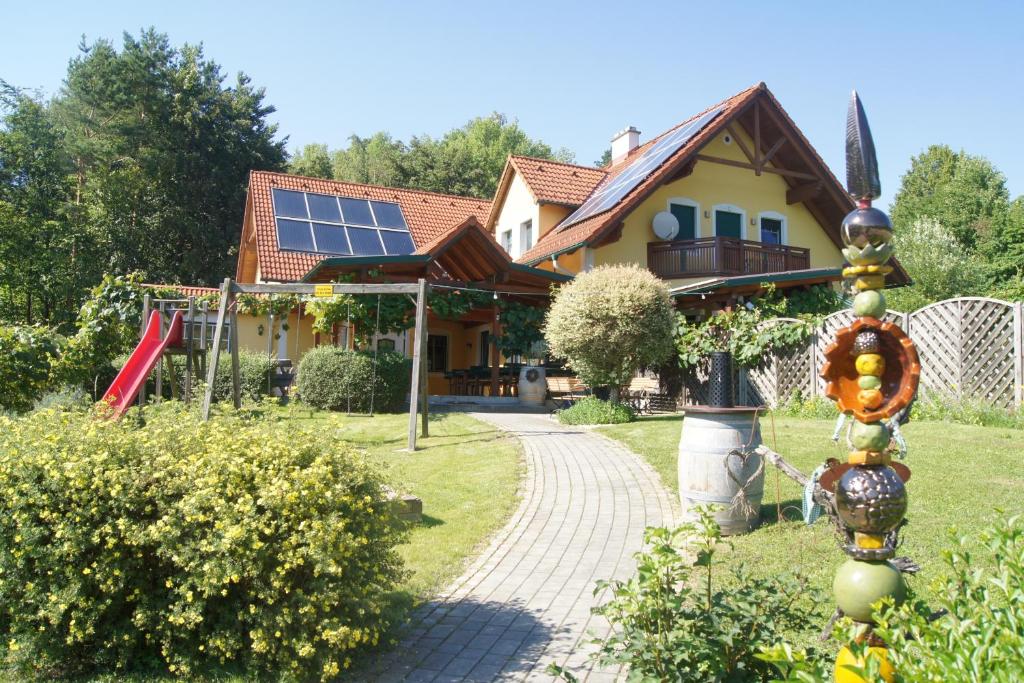 Riegler`s Weinhof — photo 1