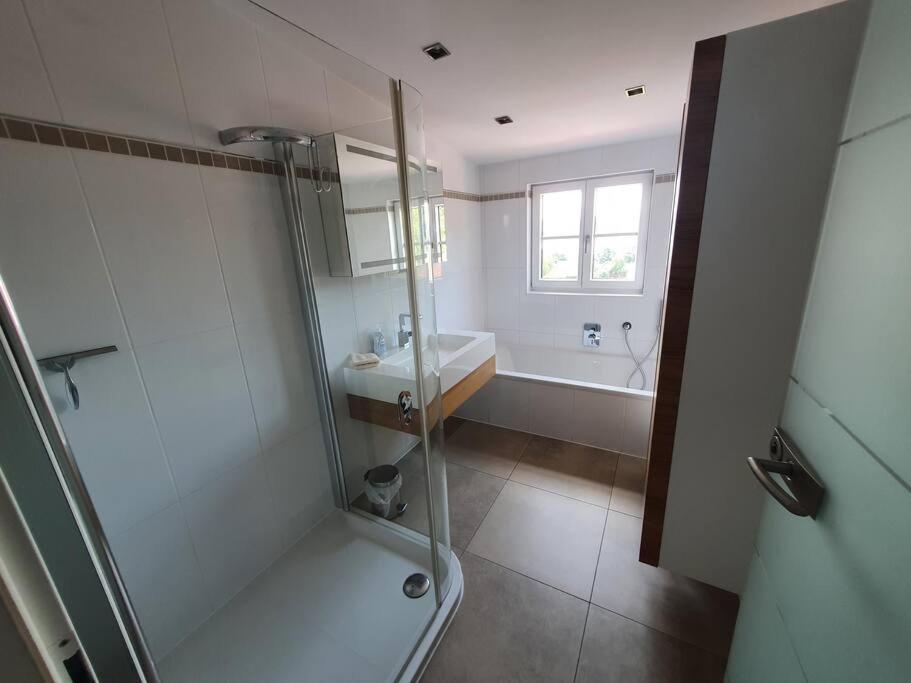 Exklusive Ferienwohnung LAKEVIEW in Bestlage Mattsee photo 3