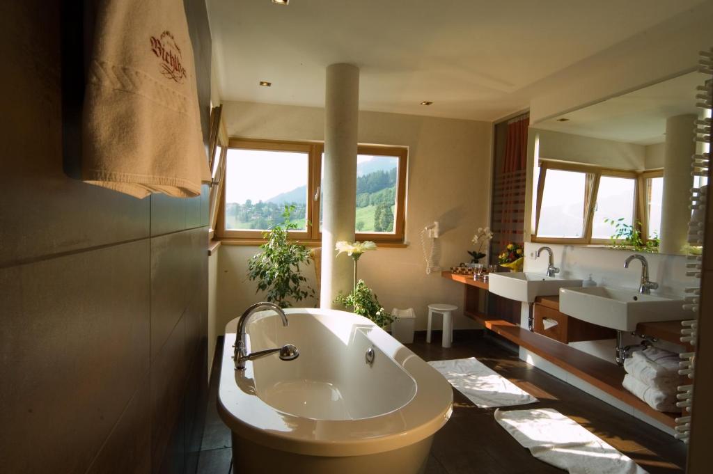 Sport-Wellnesshotel Bichlhof photo 3