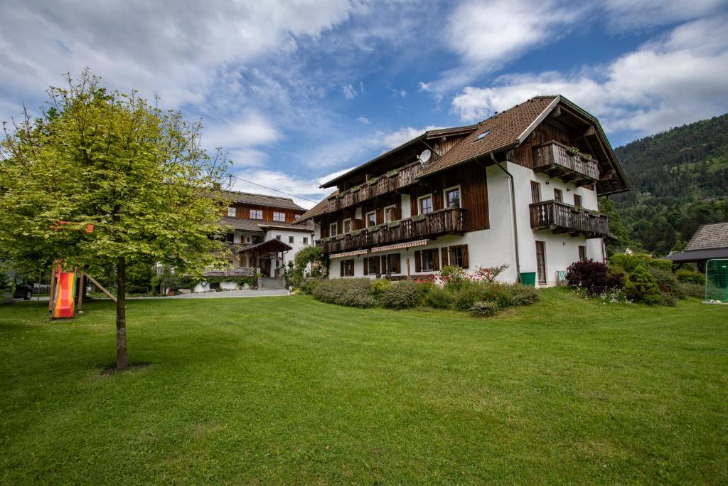 Schullerhof photo 2