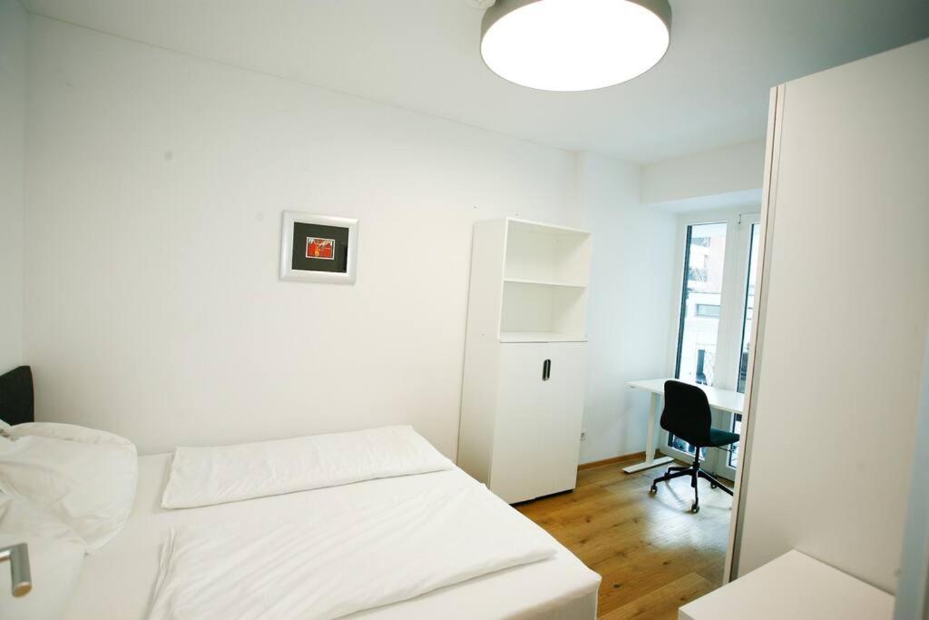Top Central Apartment on Karlsplatz Vienna photo 2