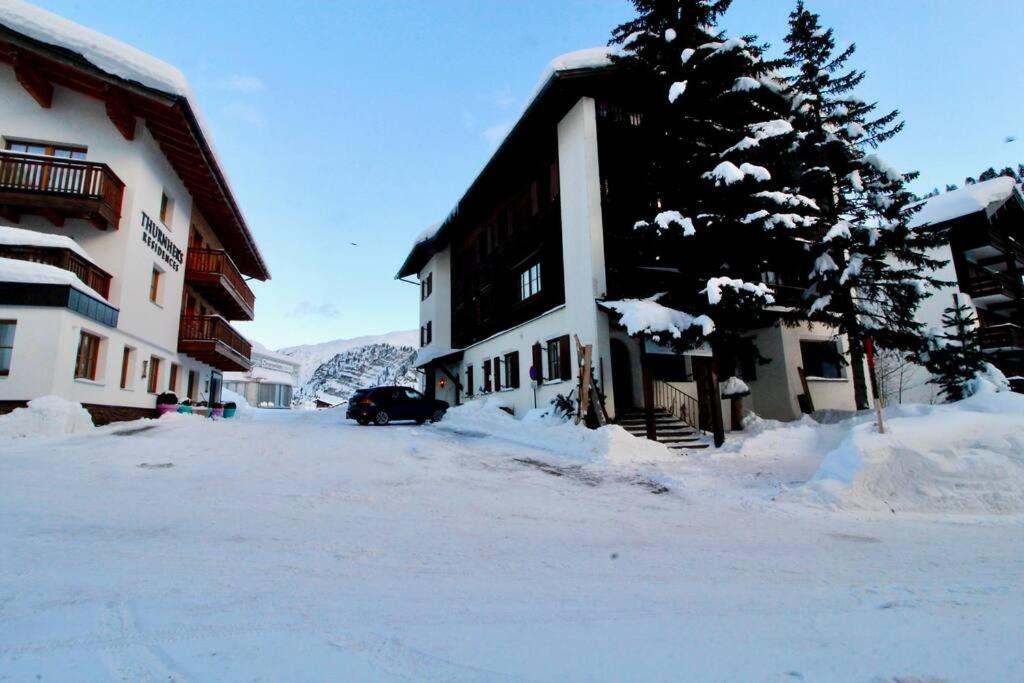 Skilounge Zürs direkt beim Skilift — photo 1