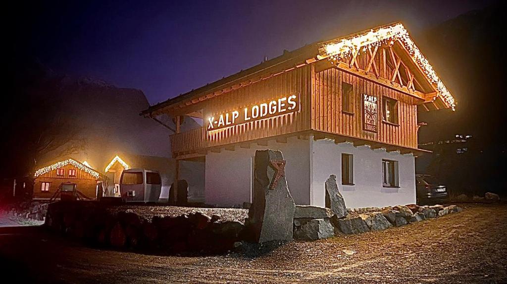Feriendorf X-Alp Lodges Ötztal photo 2
