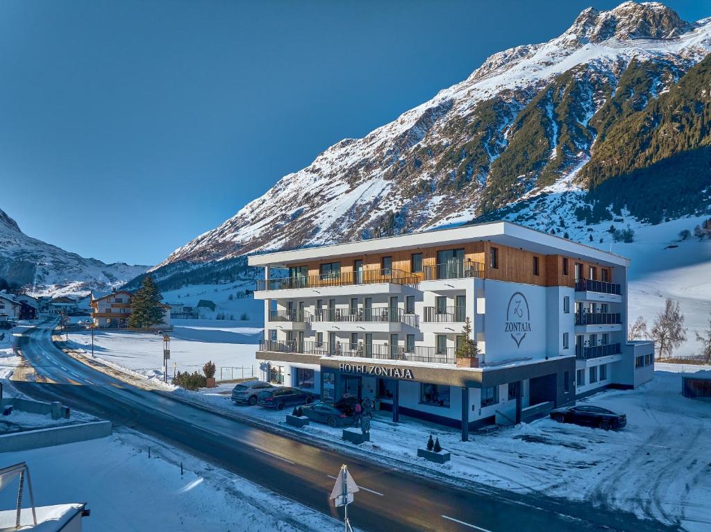 Hotel Zontaja Superior — photo 1