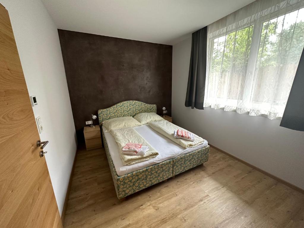 Top 1 Gartenwohnung photo 2