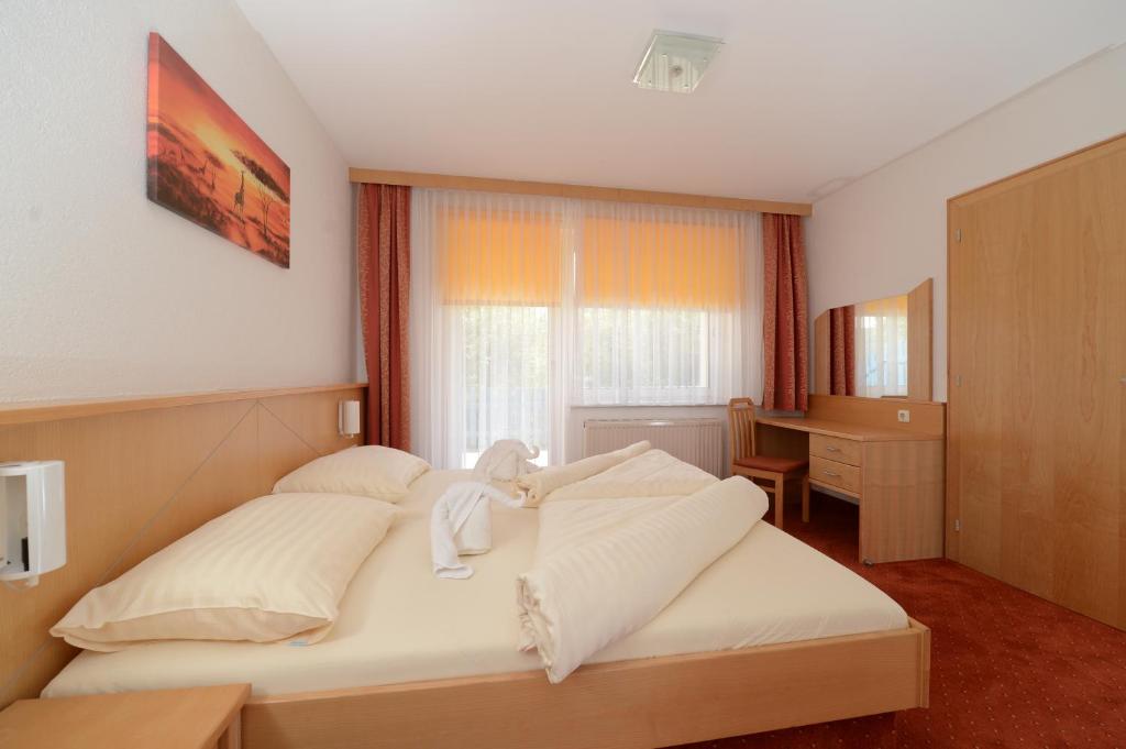 Strandhotel Faak photo 2