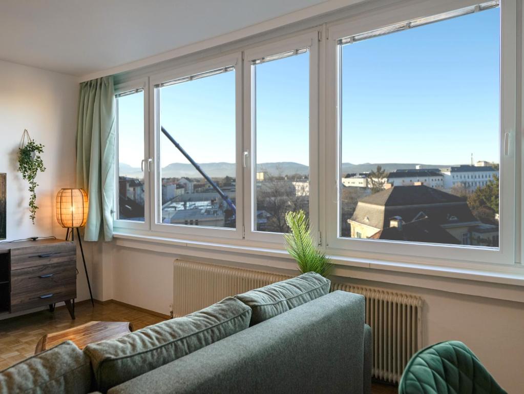 Spacious Apartments with View & Free Parking photo 3