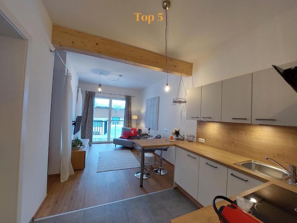 Boutique-Apartments Familie Jarosch Fieberbrunn "Freier Eintritt in das örtliche Hallenbad inklusive Saunalandschaft oder zum Badesee" photo 3