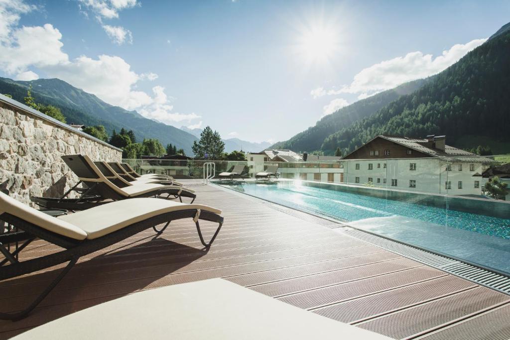 Hotel Schwarzer Adler - Sport & Spa photo 2
